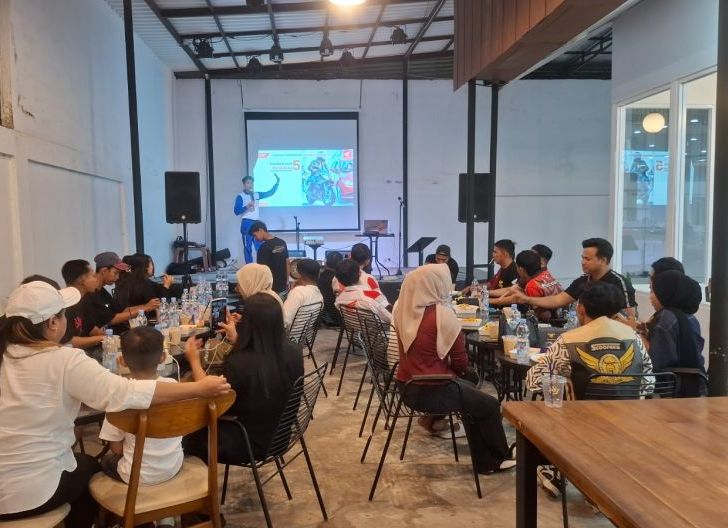 Photo of Perkuat Kampanye Keselamatan Berkendara, Astra Motor Kalimantan Barat Bagikan Tips Aman Berkendara Berkelompok untuk Komunitas Honda