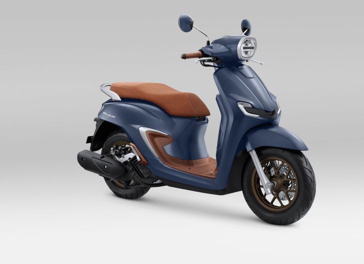 Photo of New Honda Stylo Punya Royal Matte Blue Lengkapi Warna Sang Skutik Premium Fashionable 160cc   