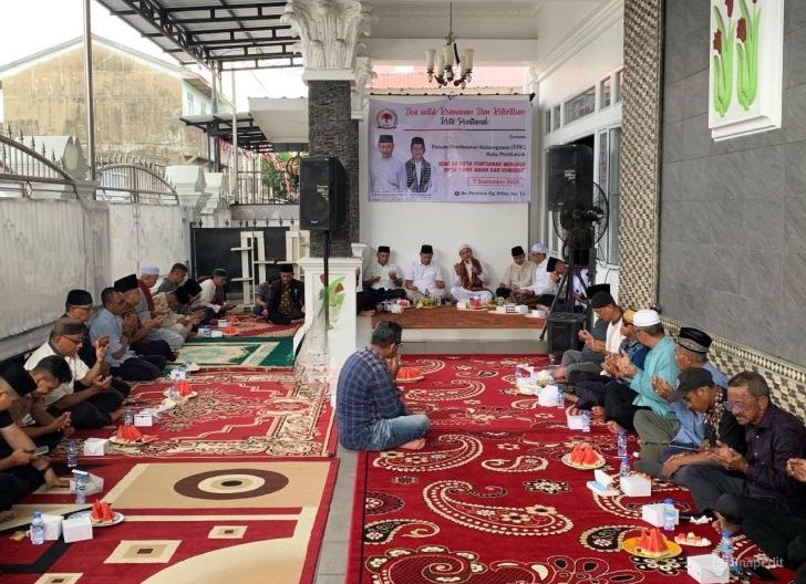 Photo of Doa Bersama FPK Pontianak Kompak Jaga Kota Tetap Aman dan Kondusif