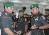 Photo of Regenerasi di Jajaran Korem 121/Abw, Danrem 121/Abw Pimpin Sertijab Lima Dandim di Mempawah