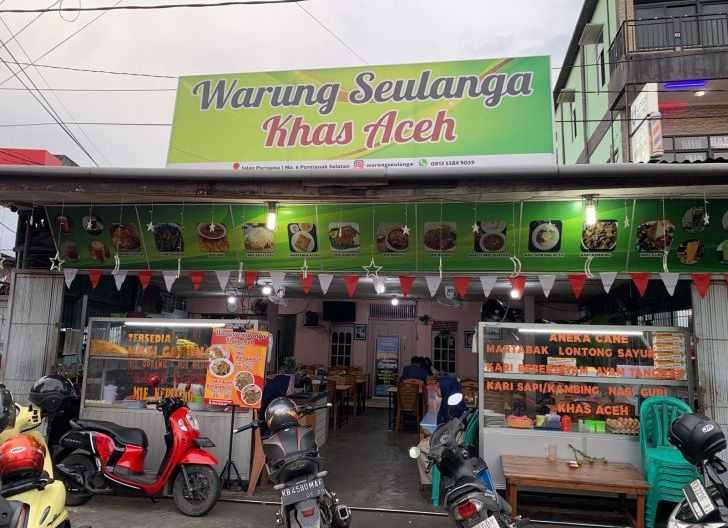 Photo of Dari Mie Aceh hingga Kopi Tarik, Warung Seulanga Jadi Rujukan Kuliner Aceh di Pontianak