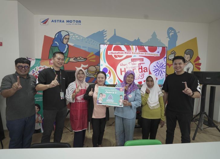 Photo of Astra Motor Kalbar Gelar Berbagai Kegiatan untuk Manjakan Konsumen Loyal saat Rayakan Hari Pelanggan Nasional 2025 