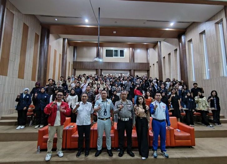 Photo of Belajar Safety Riding Sharring Session Bersama Astra Motor Kalbar, Mahasiswa Fisipol Optimis Fokus Perjalanan, Kuliah Mulus 