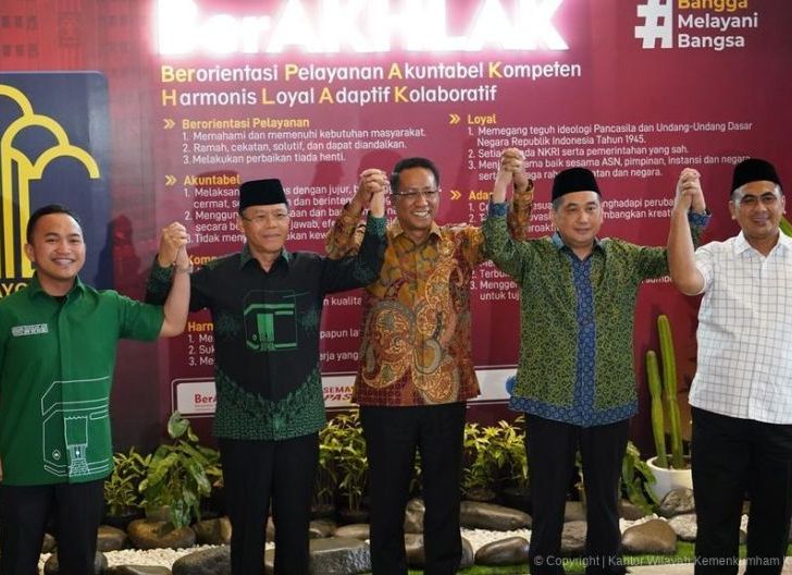 Photo of Dualisme PPP Berakhir, Menkum Supratman Sahkan SK Kepengurusan Baru