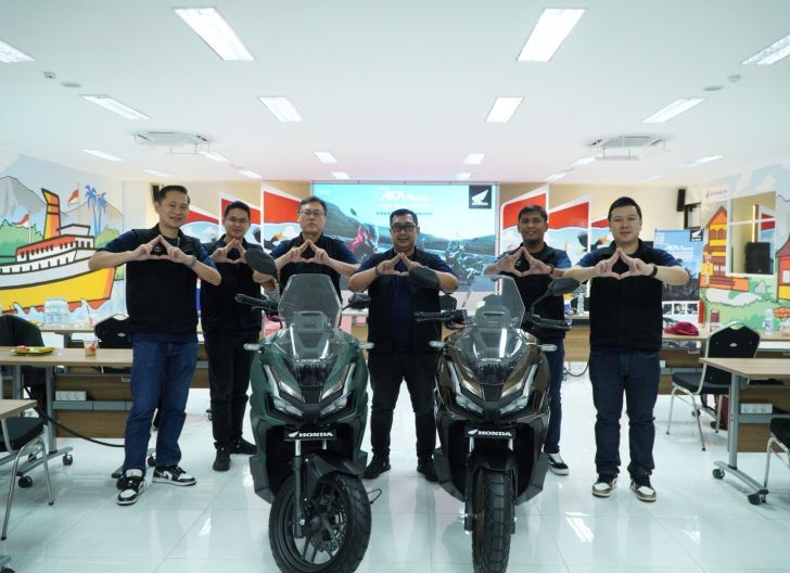 Photo of New Honda ADV160 dengan Berbagai Perubahan, Astra Motor Kalbar Optimis Rajai Penjualan di Segmen Skutik Besar