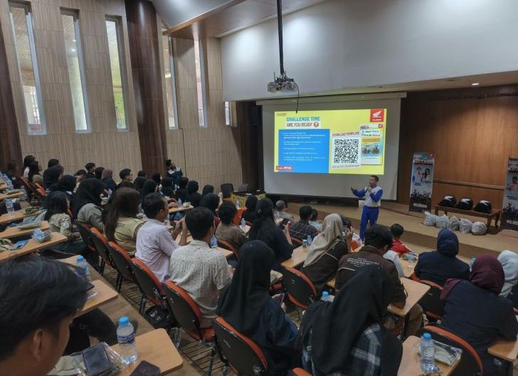 Photo of PT AHM Ajak Mahasiswa di Jalan Fokus, Kuliah Mulus: Dialog Interaktif di Puluhan Perguruan Tinggi