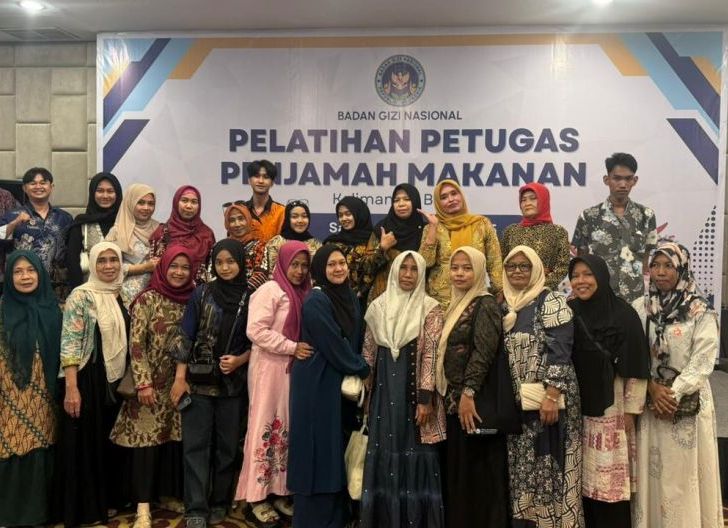 Photo of Badan Gizi Nasional Gelar Pelatihan Petugas Penjamah Makanan di Kalbar