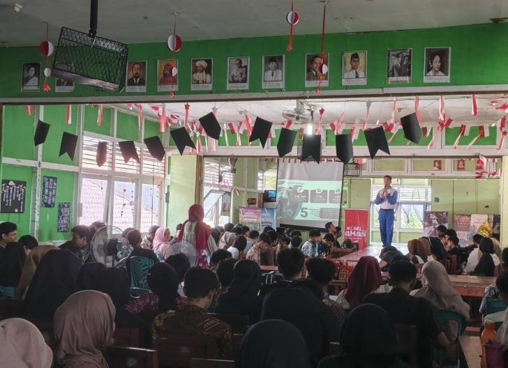 Photo of Melalui Semangat Sinergi Bagi Negeri, Astra Motor Kalbar Terus Suarakan Pesan Keselamatan Berkendara Honda untuk Cari Aman.