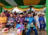 Photo of Wabup Amru Hadiri Peringatan Hari Jadi ke-254 Kota Pontianak: Harap Pontianak Tetap Ramah dan Terbuka bagi Semua Photo of Wabup Amru Hadiri Peringatan Hari Jadi ke-254 Kota Pontianak: Harap Pontianak Tetap Ramah dan Terbuka bagi Semua