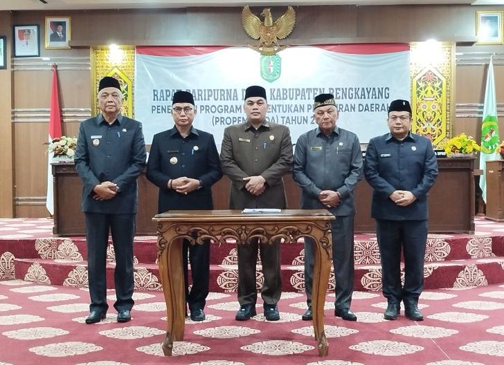 Photo of Bengkayang Tetapkan Propemperda 2026, Empat Raperda Jadi Prioritas Penyusunan