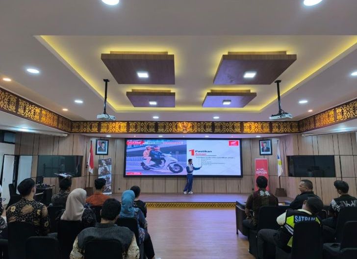 Photo of Ikuti Safety Riding Education, Karyawan PT Pertamina Sutoyo Pontianak Siap jadi Duta Cari Aman 