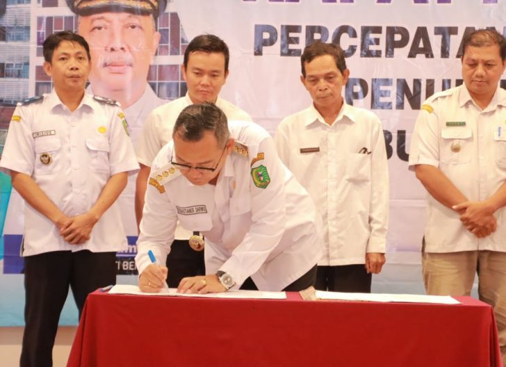 Photo of Bupati Bengkayang Tetapkan Enam Desa Model Percepatan Penurunan Stunting