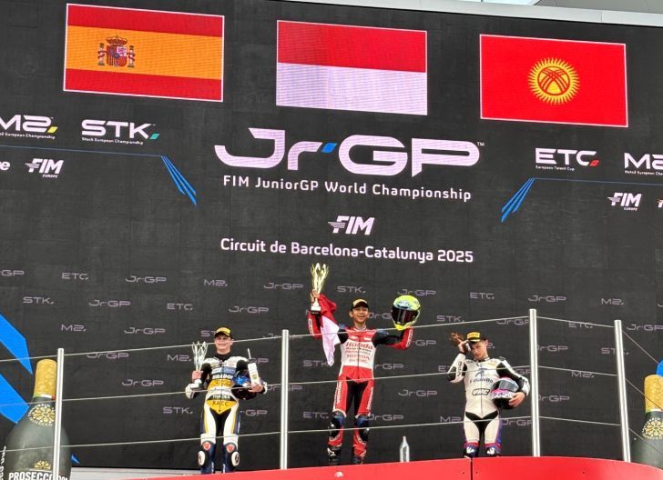 Photo of Ciptakan Sejarah untuk Indonesia pada Ajang FIM JuniorGP World Championship, Pembalap Binaan Astra Honda Motor Melesat Kencang di Barcelona 