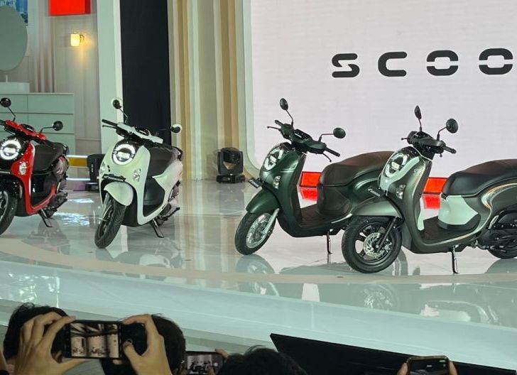 Photo of Skutik Unik dan Fashionable, New Honda Scoopy 2025 dengan Tambahan Warna Baru untuk Pertahankan Trendsetter  