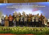 Photo of Dua Penghargaan di PTBI 2025 Menjadi Apresiasi Berharga bagi Bank Kalbar