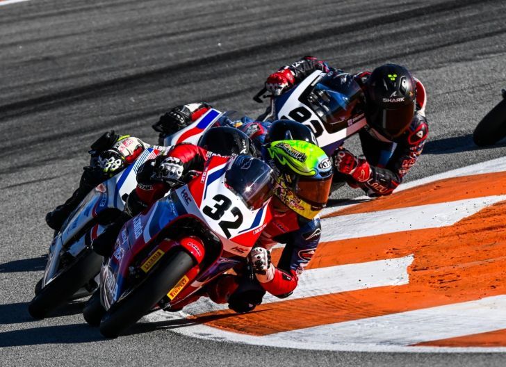 Photo of Veda dan Ramadhipa Tutup Musim 2025 di Eropa dengan Capaian Membanggakan, Ini Kemampuan Terbaik Pembalap Binaan AHM 