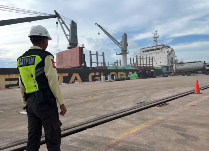 Photo of Eksportasi CPO Meningkat, Terminal Kijing Siapkan Pembangunan Dermaga Baru