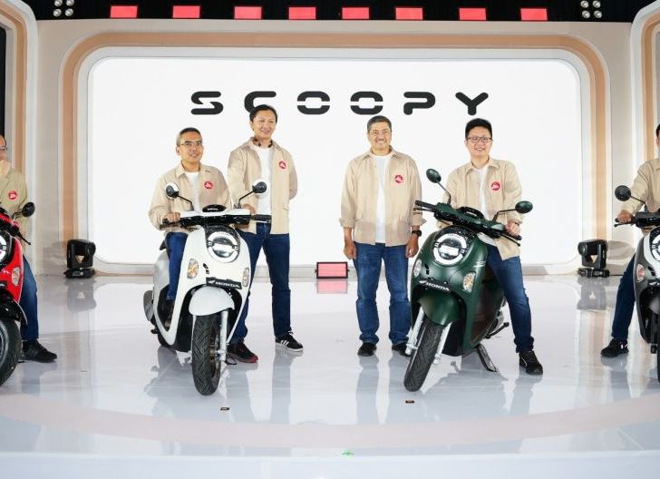 Photo of Kehadiran Warna-warna Baru yang Semakin Stylish, New Honda Scoopy Skutik Unik Pilihan Terbaik 