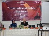 Photo of Gelar International Public Lecture, Fakultas Hukum Universitas OSO Perkuat Pembahasan Teori Hukum Modern
