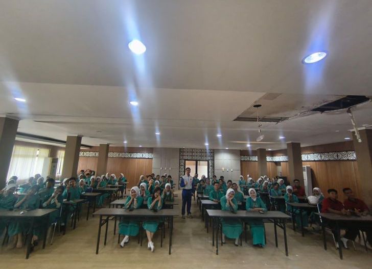 Photo of Seminar Safety Riding Astra Motor Kalbar, Pelajar SMKN 5 Pontianak Antusias jadi Duta Cari Aman