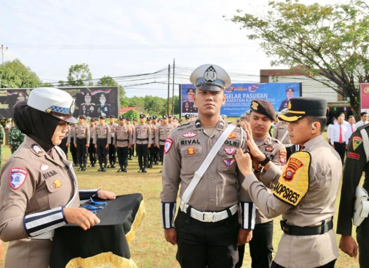 Photo of Polres Singkawang Gelar Operasi Keselamatan Kapuas 2026, Keselamatan Berlalu Lintas Jadi Prioritas Bersama