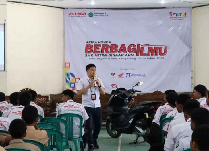 Photo of Astra Honda Berbagi Ilmu, AHM Berbagi Wawasan Teknologi Sepeda Motor Honda Terbaru kepada 1.462 Pelajar SMK Mitra Binaan   