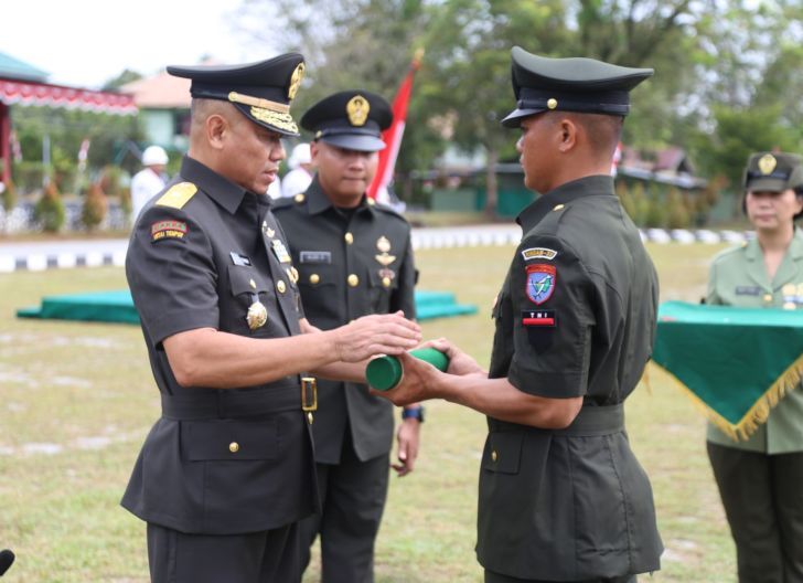 Photo of Upacara Penutupan Dikmata Infanteri TNI AD Gelombang III TA 2025 di Singkawang
