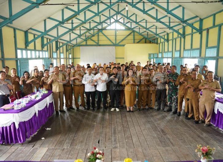 Photo of Wabup Sanggau Buka Musrenbang RKPD 2027 Tingkat Kecamatan Mukok