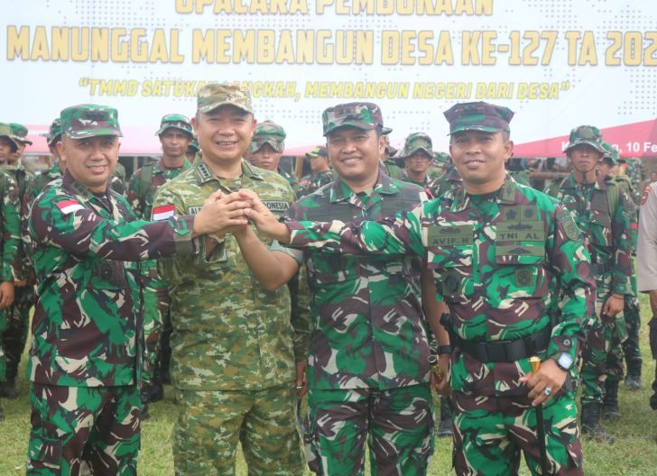 Photo of Kasiter Kasrem 121/Abw Hadiri Pembukaan TMMD Reguler Ke-127 Tahun 2026 di Ketapang
