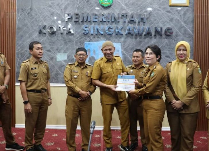 Photo of Wali Kota Singkawang Tekankan Pentingnya Kepatuhan Pembayaran PBB-P2