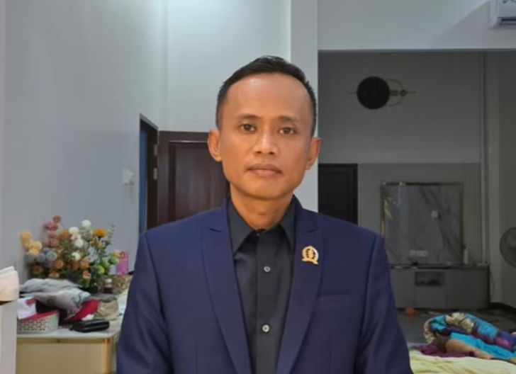 Photo of Dewan Kalbar Soroti Kinerjanya Kemenhub, Suib: Lalai Antisipasi Lonjakan Penumpang dan Harga Tiket Pesawat