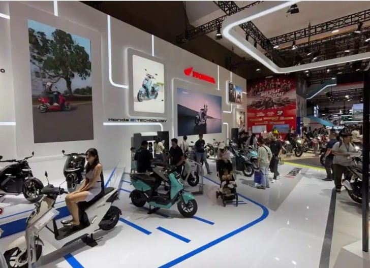 Photo of Motor Terbaru Honda Nampang di Booth dengan Tujuh Zona Tematik IIMS 2026 