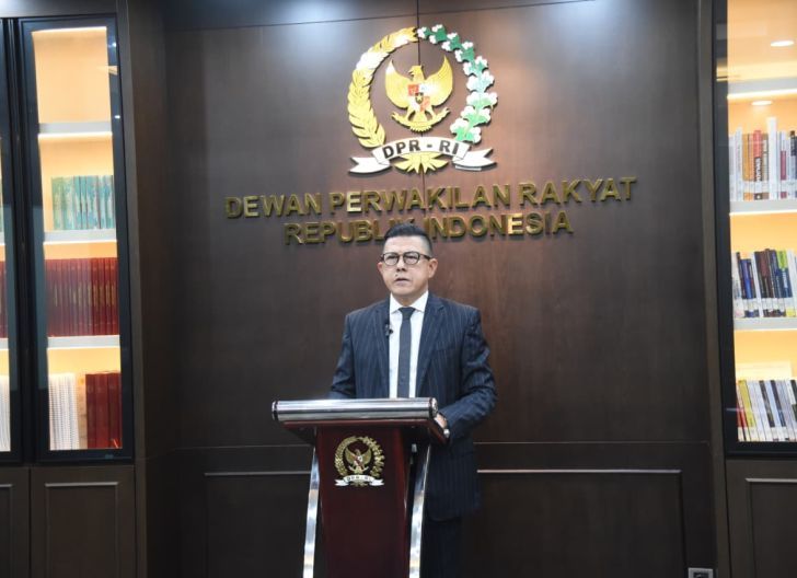 Photo of Sidang di MK, DPR Sebut Pasal 292 UU Kepailitan Tidak Bertentangan dengan UUD 1945