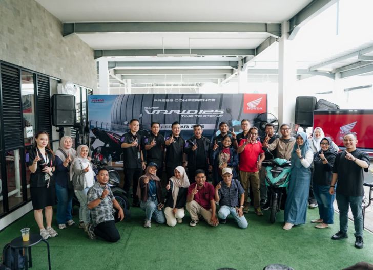 Photo of Regional Public Launching ASMO Kalbar Tandai Kehadiran All New Honda Vario 125