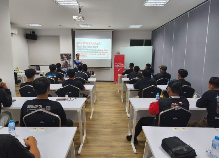 Photo of Safety Riding: Astra Motor Kalbar Dorong Komunitas Motor Lebih Peduli Prediksi Bahaya
