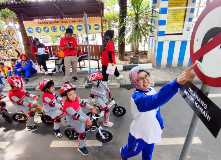 Photo of Prestasi Internasional, Instruktur Safety Riding AHM Raih Runner-Up di Asia-Oceania Safety Innovative Concept