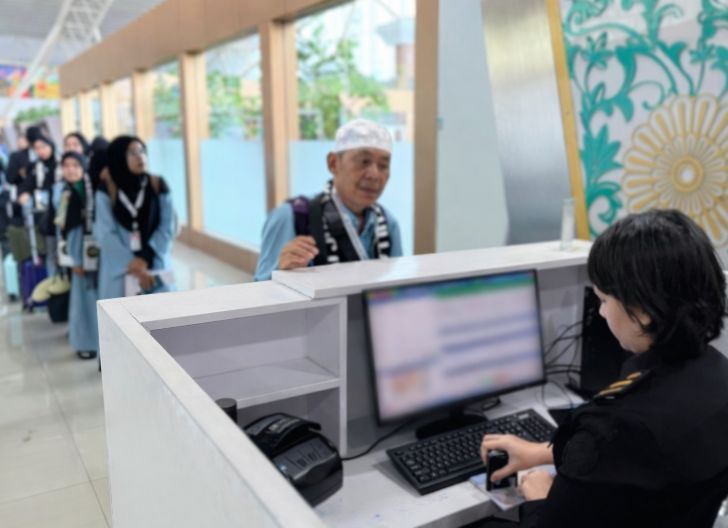 Photo of Layanan Prima Tanpa Hambatan, Imigrasi Pontianak Antisipasi Lonjakan Pasca Libur Panjang