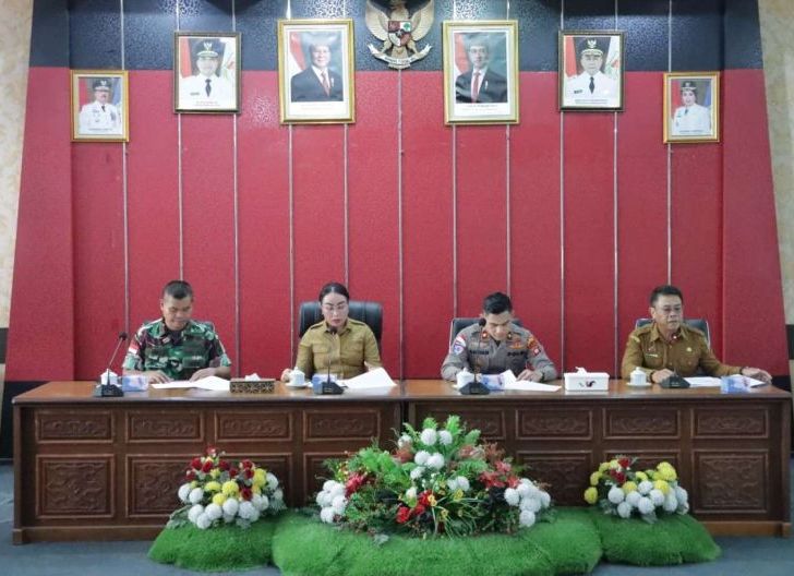 Photo of Dari Ziarah hingga Hiburan Rakyat, Sanggau Siapkan Perayaan Hari Jadi ke-410 Secara Menyeluruh