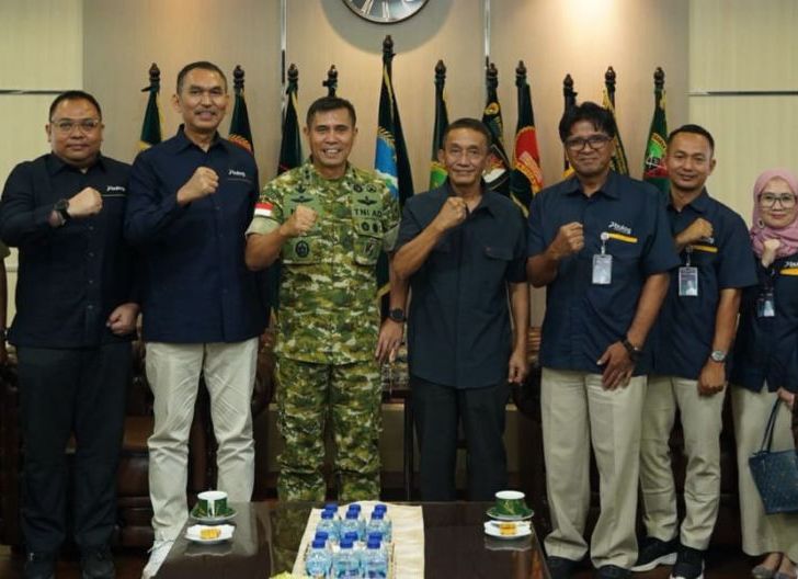 Photo of Sinergi Perkuat Ketahanan Pangan, Pangdam XII/Tpr Terima Kunjungan Dewas Perum BULOG