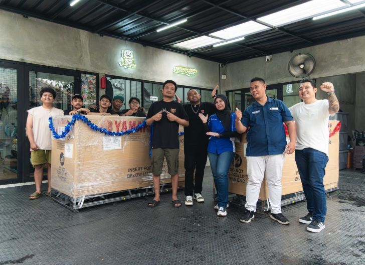Photo of Sudah Sampai ke Tangan Konsumen, Ini Fitur yang Jadi Daya Tarik TMAX Si-Raja Skutik Premium MAXI Yamaha