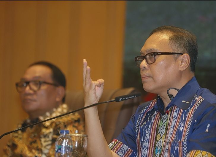 Photo of DPR Pastikan Haji 2026 Aman di Tengah Geopolitik, Keadaan Darurat Hanya Ditentukan Presiden