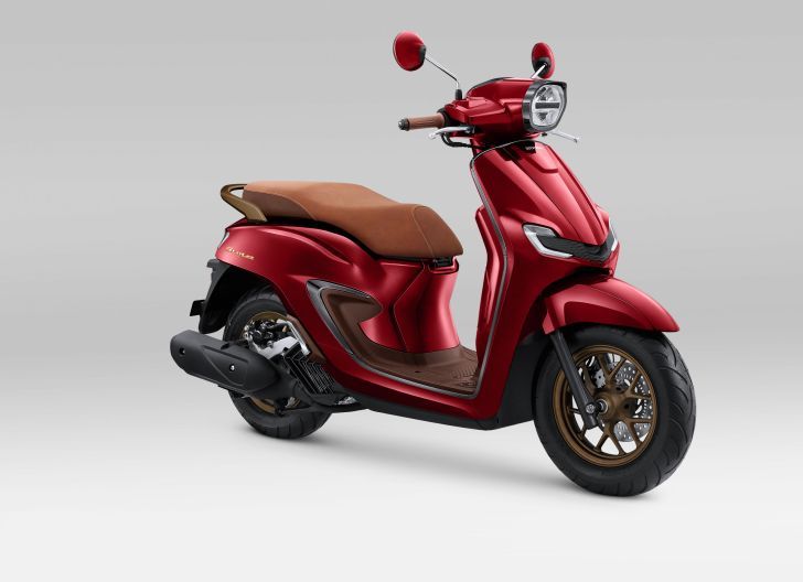 Photo of Skutik Fashionable Honda Stylo 160 Kini Hadir dengan Tampilan Lebih Mewah