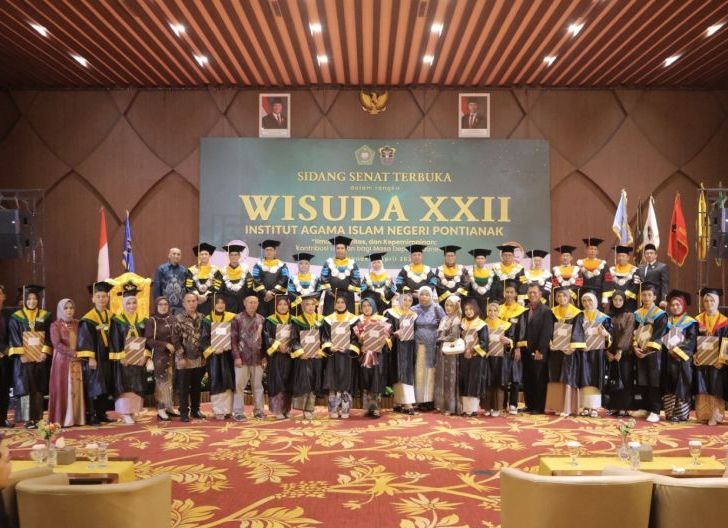 Photo of Soroti Kebijakan Rektorat IAIN Pontianak, Orang Tua Mahasiswi: Bukan Fitnah dan Siap Sampaikan Data dan Fakta