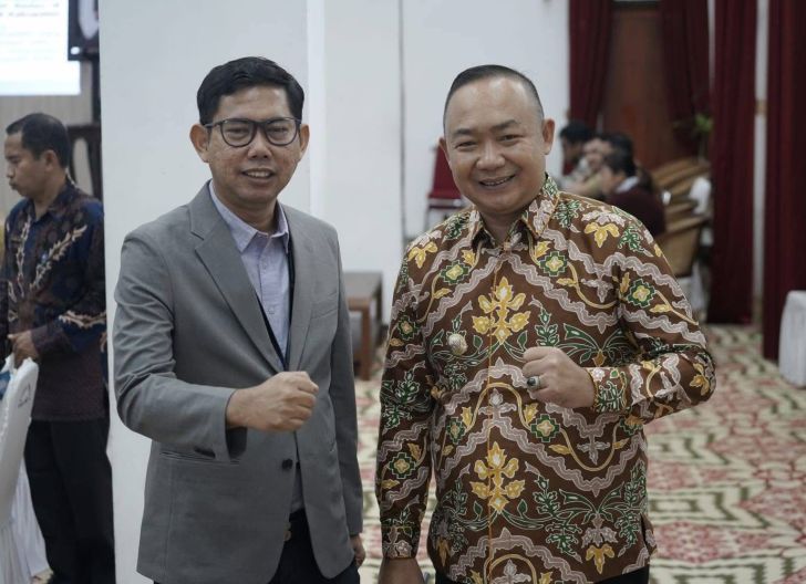 Photo of Tak Kenal Lelah, Bupati Ketapang Kawal Pembentukan Tiga DOB ke Tingkat Pusat, Intensifkan Komunikasi ke Badan Keahlian DPR RI