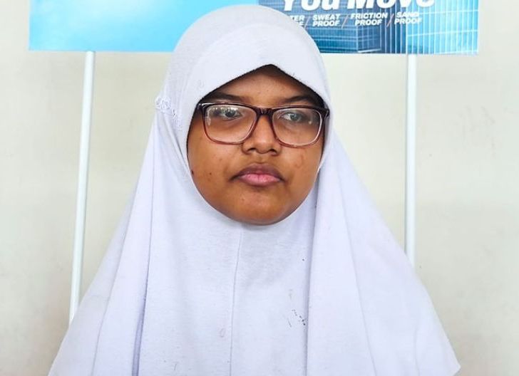 Photo of Remaja 13 Tahun asal Pontianak Jadi Jemaah Haji Termuda Indonesia, Bawa Doa untuk Ibu ke Tanah Suci