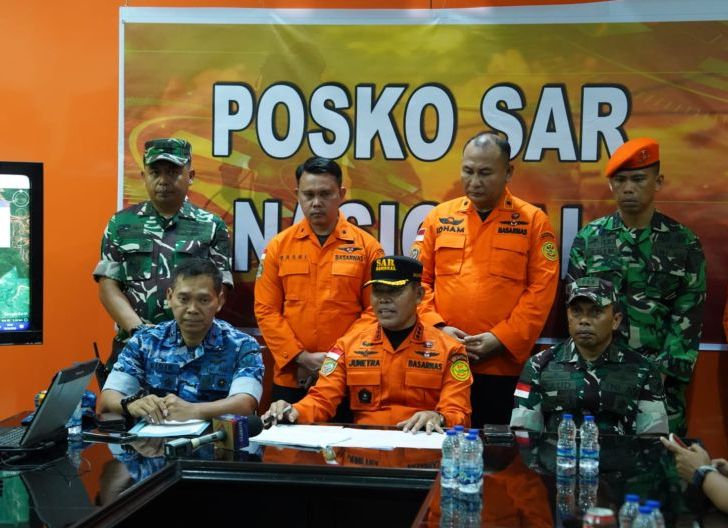 Photo of Helikopter Airbus H130 Hilang di Sekadau, Kodam XII/Tpr Kerahkan Pasukan Lakukan Pencarian