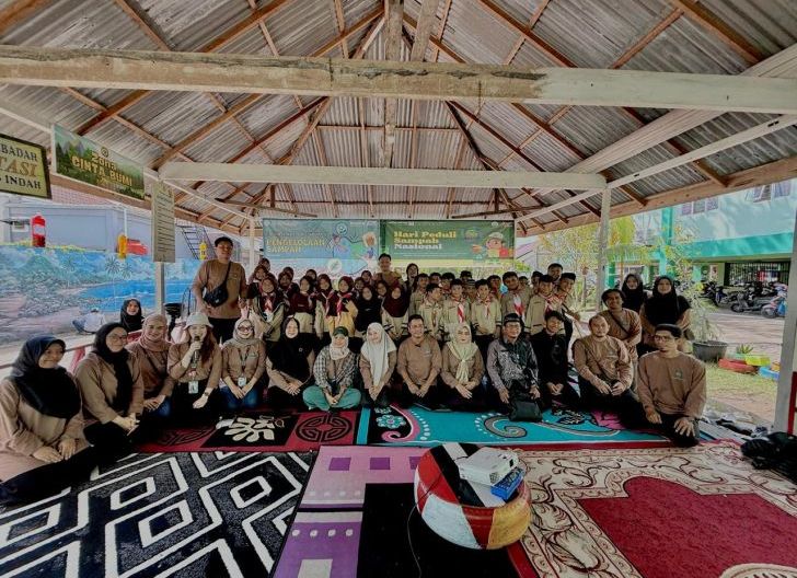 Photo of Peringatan Hari Peduli Sampah Nasional Berjalan Semarak, Astra Motor Kalbar Sukses Gelar Kolaborasi dengan SDIT Al Karima 