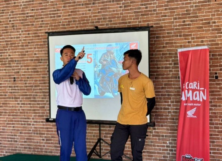 Photo of Astra Motor Kalbar Sukses Gelar Edukasi Safety Riding Khusus Karyawan Dayang Resort Singkawang