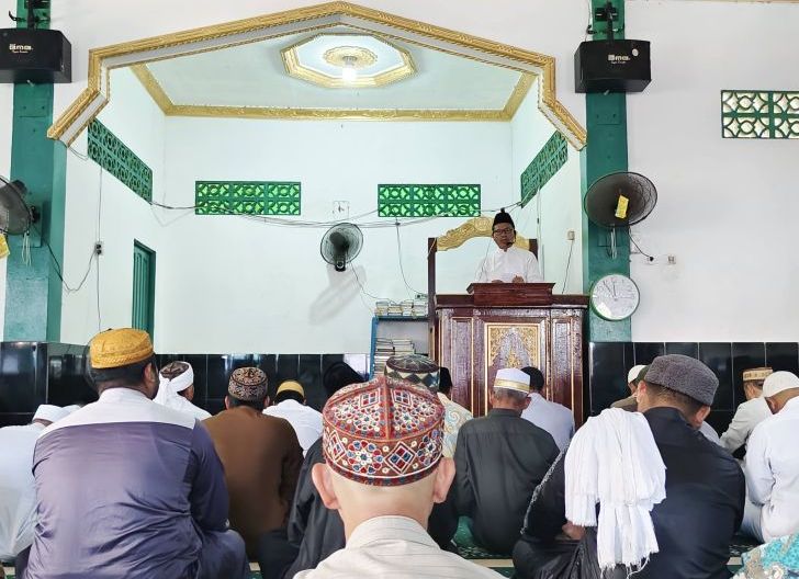 Photo of Khutbah dari Pulau Lemukutan: Menjaga Taqwa Pasca Ramadhan, Menguatkan Umat dalam Kebersamaan