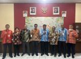 Photo of Perkuat Sinergi Pengembangan Sektor Perikanan, Wabup Amru Audiensi dengan DKP Provinsi Kalbar